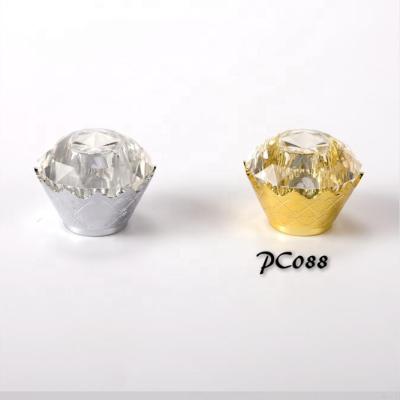 China Non Refillable Diamond Shape Acrylic Material Perfume Capsule for sale