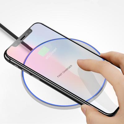 China Mobile Phone New Products Mobile Phone Accessories Phone Fast Charger 20w Fast Charger Qi Wireless Charger For iPhone for sale