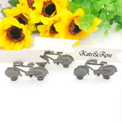 China Wholesales Wedding Party Table Decorations Guest Name Card Clips Le Tour Mini Bicycle Place Card /Photo Wedding Party Table Decorations Drop Shipping for sale