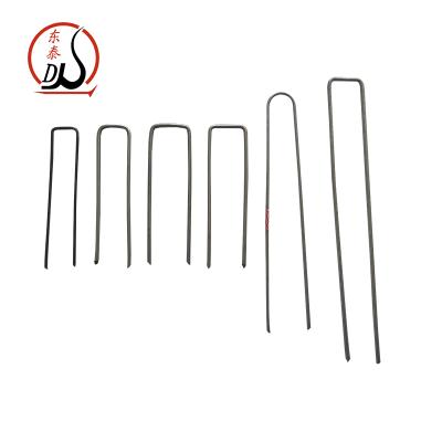 China Landscape Lawn Staple Ground Pin Ground Stake Staple / Landscape Lawn Garden Staples for sale