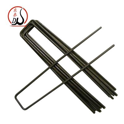 China Landscape Lawn Staple High Tensile Strength Galvanized Steel Garden U Staples 6 Inch Lawn Staples for sale