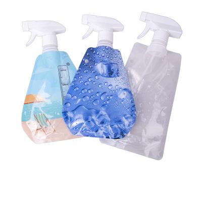 China Custom Cartoon Garden Spray Bottle Water Bag Alcohol Spray Bottle Outdoor Folding Plastic Water Bag Recyclable for sale