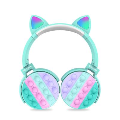 China 2023 Latest Headphone Kids Over-Ear Audio Headphones Led Unicorn Cat Cute Ear Wireless Gaming Lightweight Headsets for sale