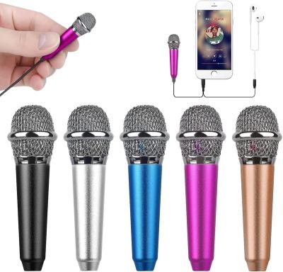 China Mini Portable Vocal Wired Microphone/Musical Instrument Microphone for Apple IPhone Samsung Android Mobile Laptop with Bracket Clip for sale