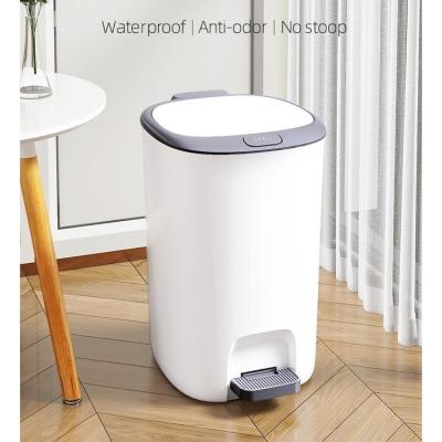 China Sustainable Bedroom Trash Bin with Foot Pedal Kitchen Trash Bin Stainless Steel Garbage Can Kitchen Step Trash Can for sale