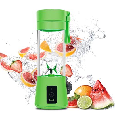 China Car Dropshipping Mini Portable Electric USB Fruit Squeezer Rechargeable Smoothie Blenders for sale