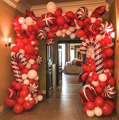 China Party Wedding Decoration Christmas Balloon Arch Garland Kit 144 Pieces with Red White Red Star Christmas Candy Gift Box for Xmas Party Decorations for sale