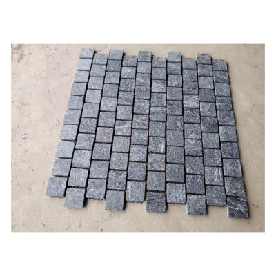 China Small Block Granite Paver Stone Traditional Driveway Natural Stone Paver for sale