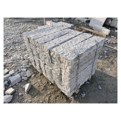 China Good Traditional Curb-2 Quality For Natural Street And Cobblestone Granite Kerbstone for sale