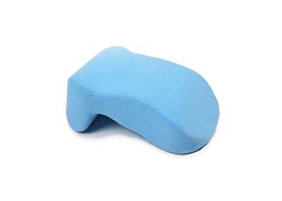 Chine Oreiller adapté aux besoins du client de mousse de mémoire de sommeil de bleu petit pour le cou 32*23*12cm à vendre