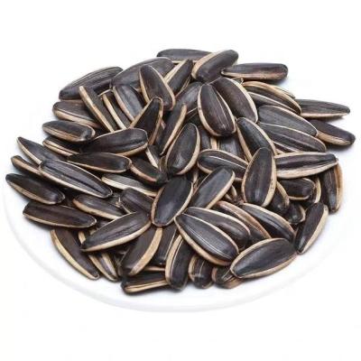 China Dried Seasoned Sunflower Seeds With Kernel Chinese Black White Style Bars Big Type Original Class Quality for sale