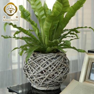 China Eco-friendly Wholesale Handmade Wicker Garden Basket Plant Flower Pot for sale