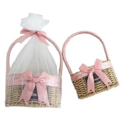 China Viable Kingwillow Wedding Anniversary Basket Box Picnic Baskets Willow Hand Woven Gift Baskets with Folding Handles for sale