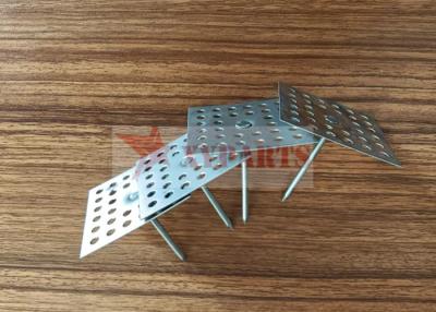 China 50X50mm galvanisierten perforierten niedrigen Isolierungs-Aufhänger Pin With Self-Locking Washer zu verkaufen