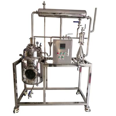 China Máquina de extracción de extractor de aceite esencial de hojas 220V/50Hz en venta