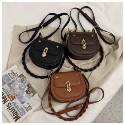 China SXCCYH waterproof foreign style women's bag 2022 autumn and winter new fashion soft diagonal single shoulder saddle bag the retro for sale