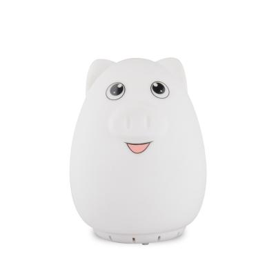 China No Portable Speaker With Led Lamp , LED Lamp Speaker Cute Pig Shape For Kids for sale