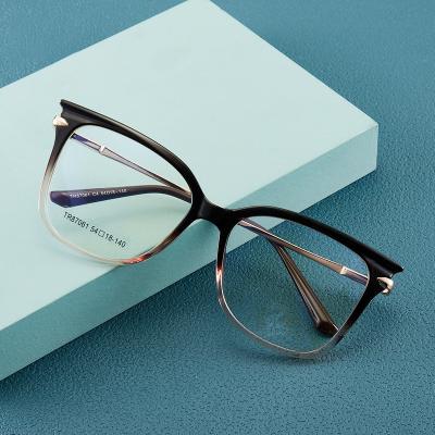 China Newest Time 7061 Casual Design Optical Sight With Light Filter Blue Fashion Glasses Of Female Eye Sights For Women Logo Oem Eyewear Uv 400 for sale