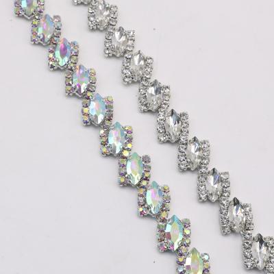 China Wholesale Crystal Rhinestone Chain Trimming Bling Crystal Chain For Garments LSRT1000 from Flatback for sale