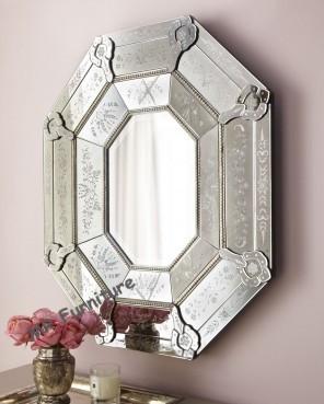 China Octagonal Shape Venetian Etched Glass Mirror , Bedroom Venetian Antique Mirror for sale