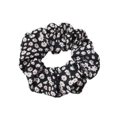 China Environmental Wholesale Women Hair Accessories Simple Fashion Cloth Customized By Manufacturer Satin Scrunchies For Girls for sale