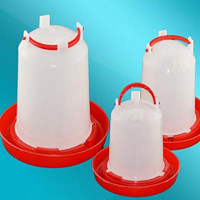 China All Type Of Manual Chicken Drinkers 4L Chicken Drinking Bucket for sale