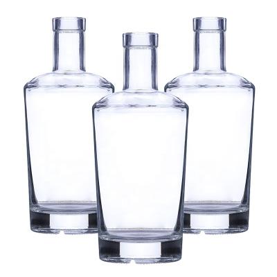 China Wholesale 750ml Thick Low Bar Liquor Glass Vodka Bottle Top Spirit Whiskey Bottle for sale