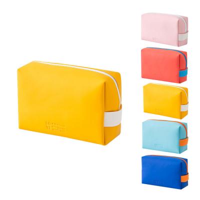 China Fashion PU Leather Waterproof Pure Color Makeup Bags Or Pouches Women's Portable Cosmetic Bag for sale