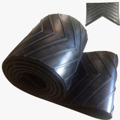 China Industrial Patterned Heat Resistant Polyester Conveyor Belt 4 M Rubber Conveyor Belt Conveyor Custom Design Heat Resistant for sale