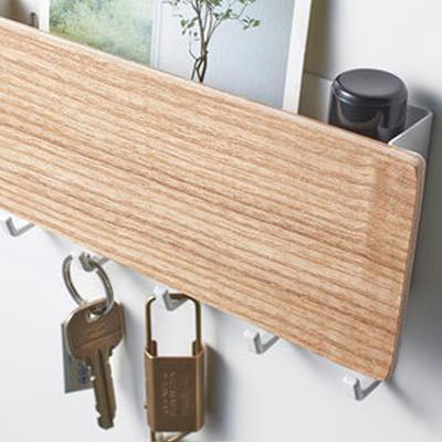 China Amazon's Sustainable Bestseller Hangs Decorative Wooden Wall Key Holder with Storage Box for sale