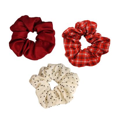 China Daily Wear Wholesale Solid Color Hair Scrunchies Women Hair Scrunchies Custom Fabric Elastic Hair Band Hair Ties Girls Satin Scrunchies for sale