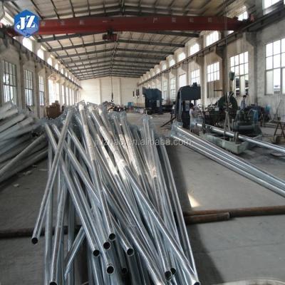 China Customizable Professional Metal 7m Highway Poles For Road Lighting for sale