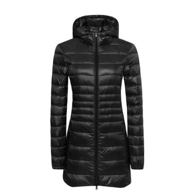 China Viable Women's Winter Outwear Hooded Light Coat Down Jacket for sale