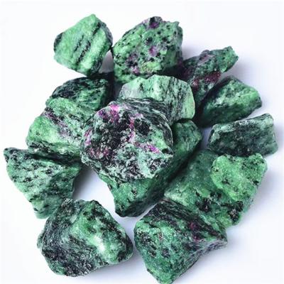 China Europe Carved natural raw gemstone rocks ruby zoisite rough crystals spiritual healing stones for fish tank decor for sale