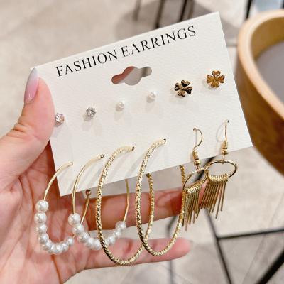 China Fashion Casual/Sporty Earring S925 Sterling Silver Needle Pearl Crystal Gold Circle Earrings Set Oversized Metal Circle Heart Earring For Women for sale