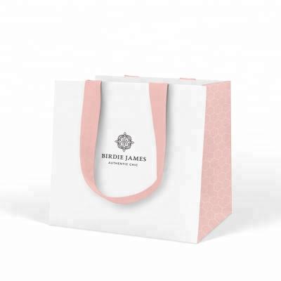 China Hot Selling High Quality Customized Paper Print Recyclable Gift Bag With Printed Wholesale for sale