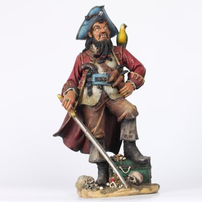 China Europe Movie Model Resin Sculpture Captain Pirate Statue Home Decoration for sale