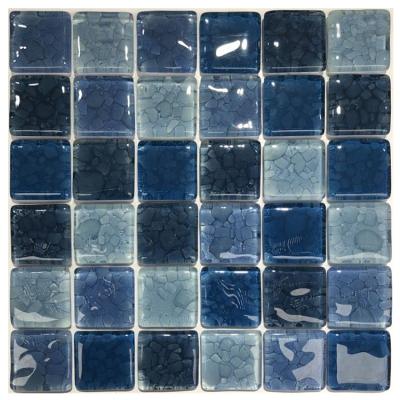 China Natural Green Parquet Iridescent Pebble Pool Slab Samples for sale