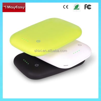 China 2016 Universal Mobile Phone Wireless Charger Mobile Phone Bank Qi Power Bank Wireless Charger for sale