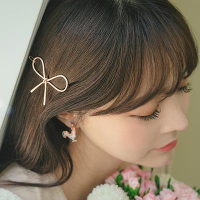 China Environmentally friendly hollow stylish butterfly combined with small blonde hair decoration sweet fresh hairpins for sale