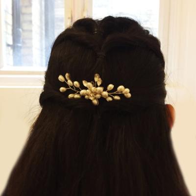 China Fashionable European Bridal Rhinestone Handmade Flower Pearl Hair Forks Elegan Silk Crystal Hair Fork for sale