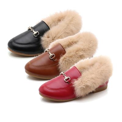 China Anti-Smell Kids Loafers Fur Girls Autumn Winter Stylish Shoes Cute Plush PU Shoes for sale