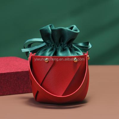 China Portable Eco-Friendly Luxury Detachable Leather Boxes Decoration Christmas Eve Apple Candy Packing Gift Box Set for sale