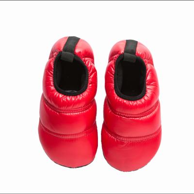 China Anti-odor Feather Wholesale Warm Cloth Indoor Slipper, EVA Sole Winter Bedroom Slippers for sale