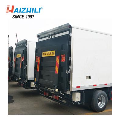 China Laminated aluminum steel plate truck tail liftboard 2000kg truck tailgate hydraulic lift for sale