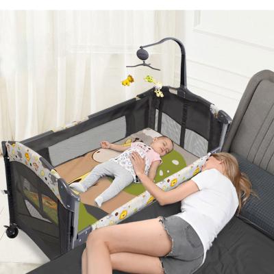 China EUROPEAN Factory Best Selling Swing Adult Baby Bed, Designer Multifunction Baby Coat Bed for sale