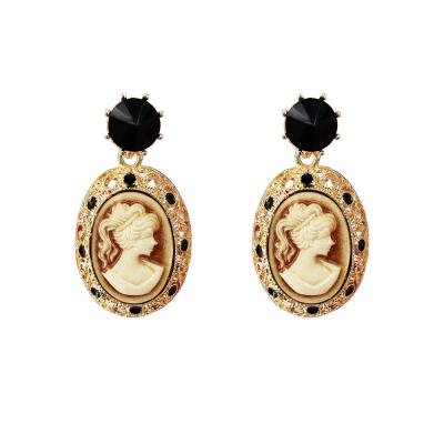 China 2021 new good quality CLASSIC hot sales fashion earrings wholesale jewelry for sale