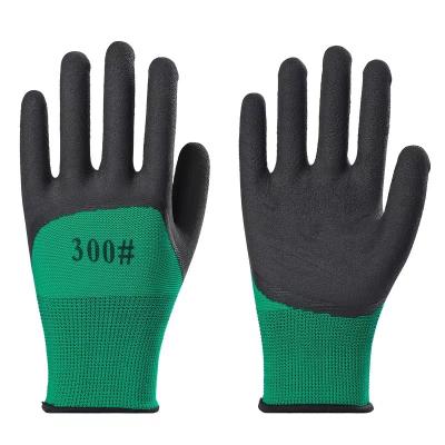 China Latex foam wear-resistant gloves dipped thickened work protection site workers hanging rubber breathable gloves for sale