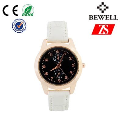 China Fashionable Unisex Alloy Watches With Leather Band 1 Year Warranty for sale