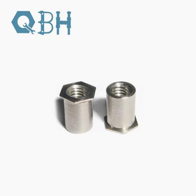 China Durch das Loch Hexagonal Blind Rivet Nut Selbsterklemmen Bohren Tapping Standoffs zu verkaufen